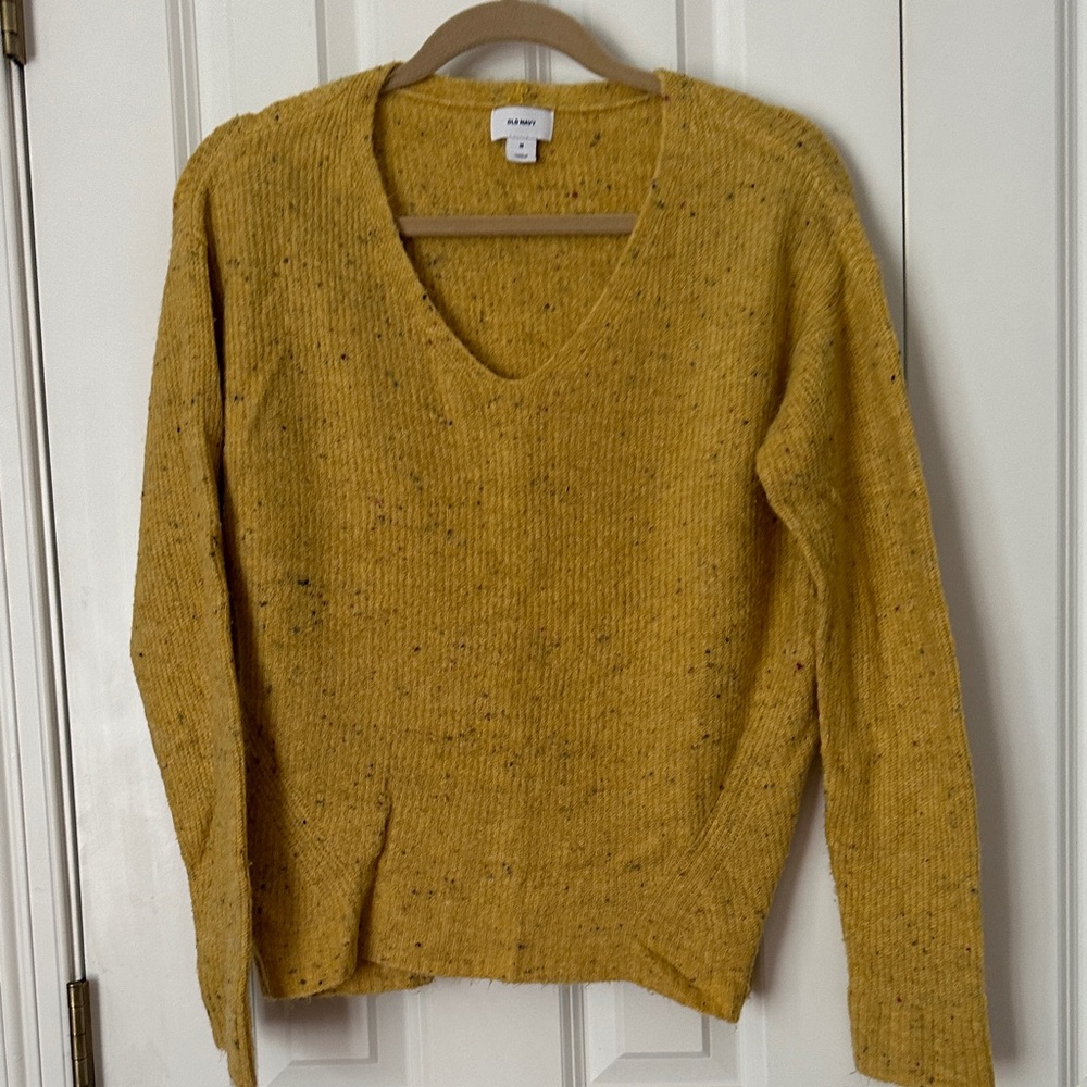 Old Navy Mustard V-Neck Women's Sweater